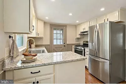 9 Hedge Street, Toms River, NJ 08753 - Photo 17