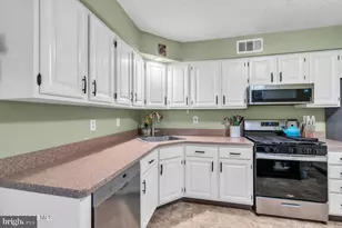 63 Riva Blvd, Brick, NJ 08723 - Photo 17