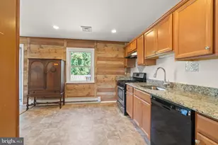 214 Haines St E, Lanoka Harbor, NJ 08734 - Photo 9