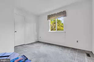 1560 Zeppelin Ave, Whiting, NJ 08759 - Photo 19
