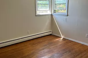 16 Steyn Pl, Passaic, NJ 07055 - Photo 11