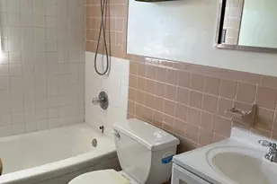 16 Steyn Pl, Passaic, NJ 07055 - Photo 9