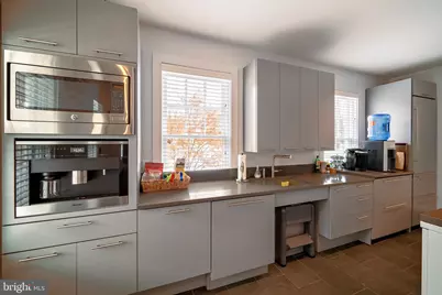 10 Princeton Avenue, Rocky Hill, NJ 08553 - Photo 7