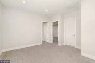 112 Village Dr, Montgomery Township, NJ 08558 - Photo 13