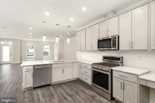 110 Village Dr, Montgomery Township, NJ 08558 - Photo 11