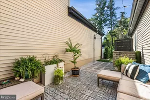 17 E Hartwick Dr, Montgomery Township, NJ 08558 - Photo 33