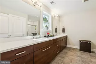 17 E Hartwick Dr, Montgomery Township, NJ 08558 - Photo 19