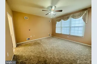 1 Silcox Place, Franklin Township, NJ 08873 - Photo 15