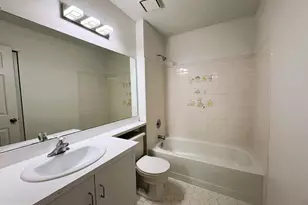 1 Lyon Ln, Franklin Park, NJ 08823 - Photo 19