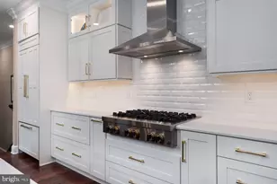 2 E Hartwick Dr, Montgomery Township, NJ 08558 - Photo 15