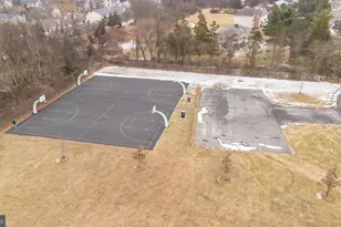 22 Amberly Ct, Franklin Park, NJ 08823 - Photo 29