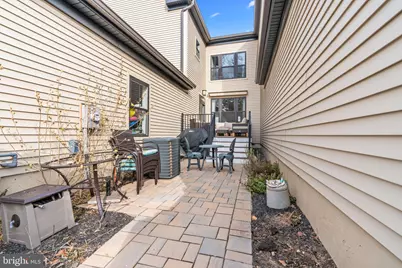 87 E Hartwick Drive, Montgomery Township, NJ 08558 - Photo 33