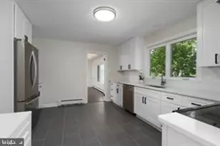 16 Cherry Brook Dr, Princeton, NJ 08540 - Photo 11