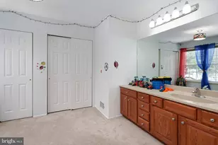 71 Avebury Pl, Franklin Township, NJ 08873 - Photo 17