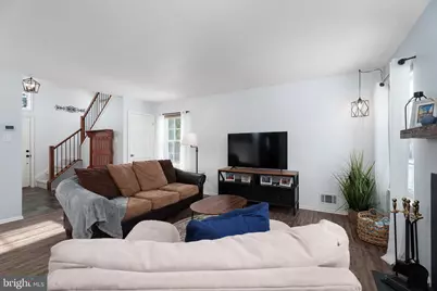 71 Avebury Place, Franklin Township, NJ 08873 - Photo 5