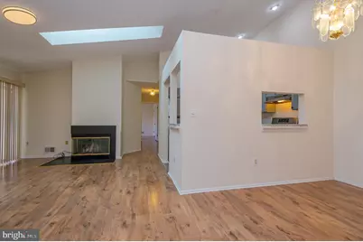 29 Amberly Court, Franklin Park, NJ 08823 - Photo 5