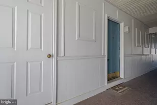 29 Amberly Ct, Franklin Park, NJ 08823 - Photo 3