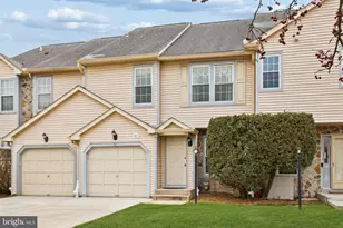 82 Castleton Rd, Princeton, NJ 08540 - Photo 3