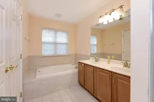 14 Scarlet Oak Dr, Princeton, NJ 08540 - Photo 19