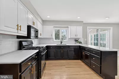 100 Knickerbocker Drive, Montgomery Township, NJ 08502 - Photo 11