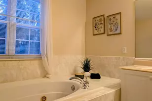 18 Scarlet Oak Dr, Princeton, NJ 08540 - Photo 17