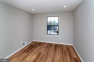 69 Fisher Dr, Franklin Park, NJ 08823 - Photo 23