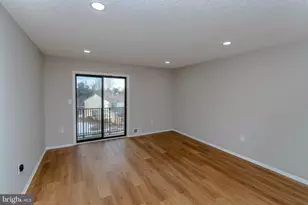 69 Fisher Dr, Franklin Park, NJ 08823 - Photo 5