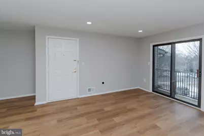 69 Fisher Drive, Franklin Park, NJ 08823 - Photo 7