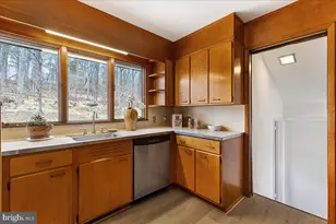 42 Stouts Rd, Montgomery Township, NJ 08558 - Photo 11