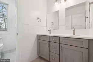 35 Sycamore Pl, Kingston, NJ 08540 - Photo 15