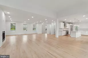 35 Sycamore Pl, Kingston, NJ 08540 - Photo 5