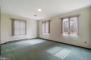 169 E Mountain Rd, Hillsborough Township, NJ 08844 - Photo 19