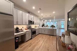 98 Village Dr, Montgomery Township, NJ 08558 - Photo 11