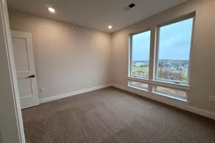 100 Village Dr, Montgomery Township, NJ 08558 - Photo 23