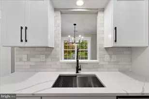 21 Andover Cir, Princeton, NJ 08540 - Photo 11