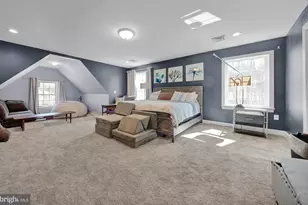 1125 Van Arsdale Dr, Hillsborough Township, NJ 08853 - Photo 19