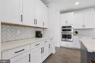 61 Village Drive, Montgomery Township, NJ 08558 - Photo 13