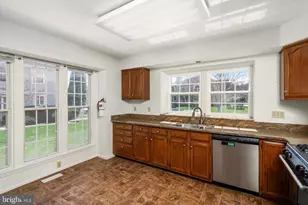 38 Castleton Rd, Princeton, NJ 08540 - Photo 9