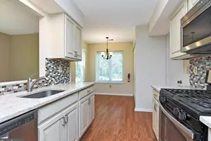 17A Andover Cir, Montgomery Township, NJ 08540 - Photo 11