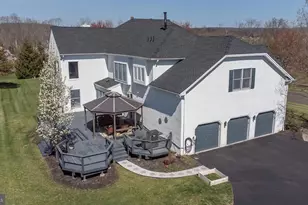 206 Van Zandt Rd, Montgomery Township, NJ 08558 - Photo 3
