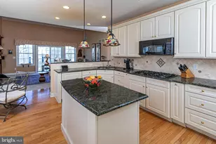 28 Bedford Dr, Montgomery Township, NJ 08558 - Photo 17