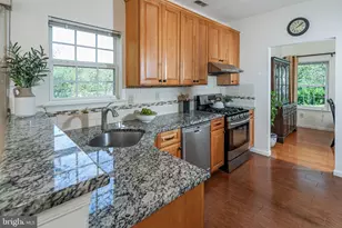 76 Harvard Cir, Princeton, NJ 08540 - Photo 9