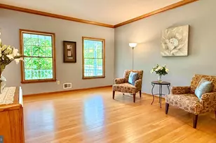 26 Poling Farm Ct, Montgomery Township, NJ 08502 - Photo 9