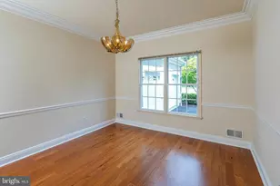 27 Bethpage Dr, Montgomery Township, NJ 08558 - Photo 9