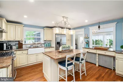 61 Laurel Avenue, Franklin Township, NJ 08528 - Photo 9