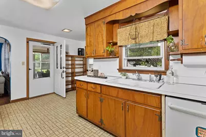 99 Henry Street, Franklin Township, NJ 08873 - Photo 11