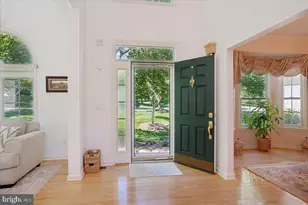 14 Old Warson Ct, Montgomery Township, NJ 08558 - Photo 5