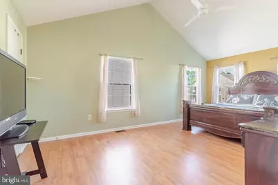 94 Magellan Way, Franklin Park, NJ 08823 - Photo 23