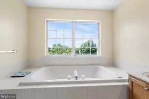 5 Woodfield Ct, Princeton, NJ 08540 - Photo 27
