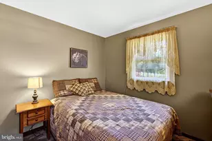 115 Fairview Dr, Hillsborough Township, NJ 08853 - Photo 19